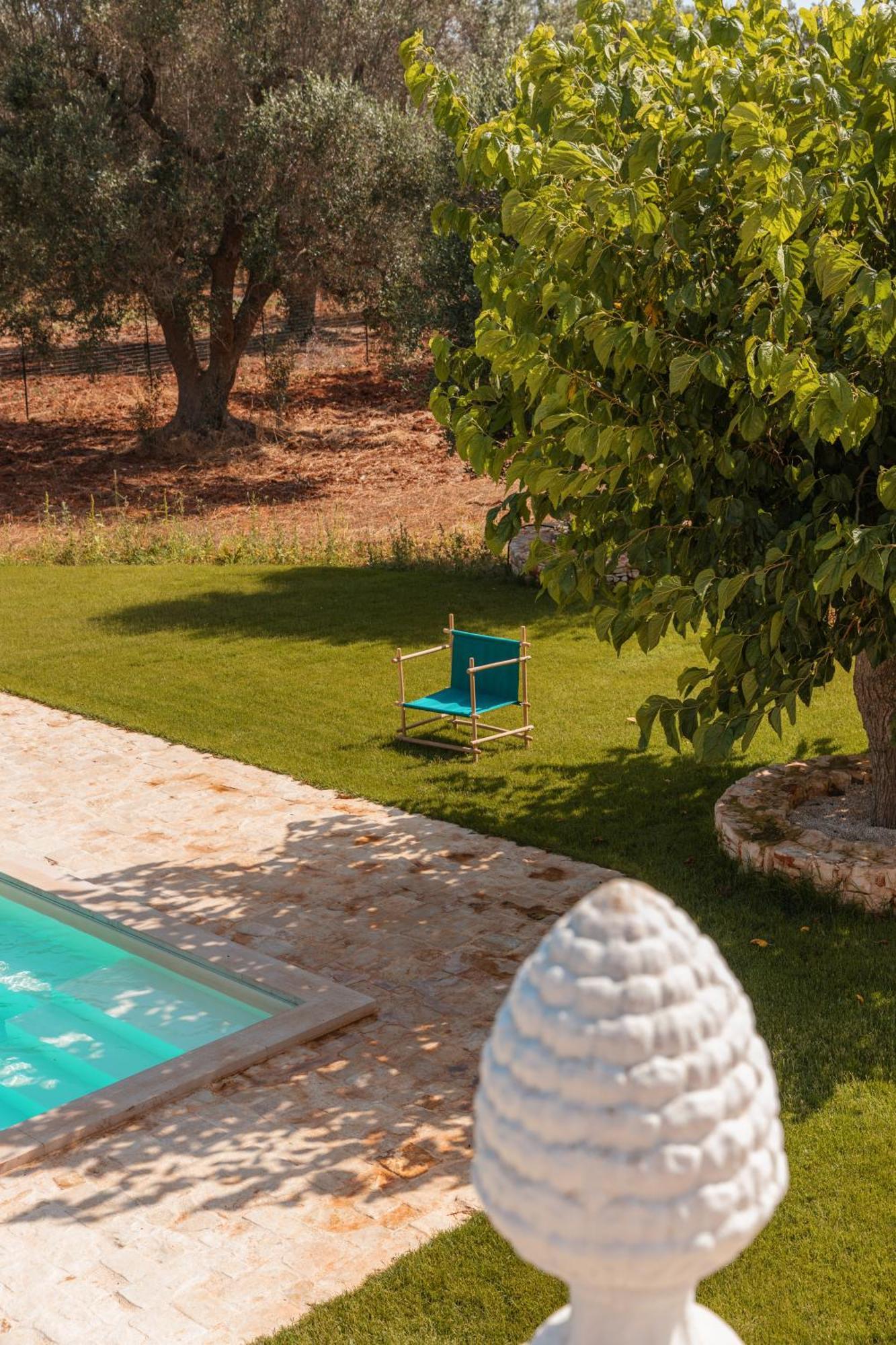 Trullo Tarantini Con Piscina Privata Leilighet Latiano Eksteriør bilde